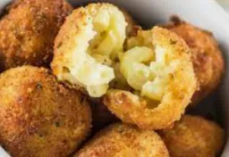 Mac & Cheese Croquettes