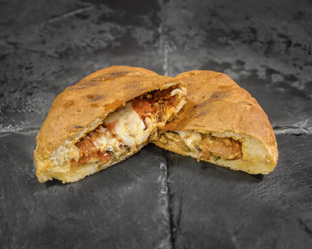 Pepp Mush Calzone